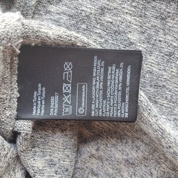 H&M Womens Sweater SZ XS Pearls Long Sleeves Gray Mockneck Lightweight Trendy‎ - Picture 11 of 11